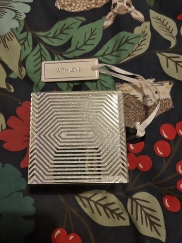 Silver coloured striped - coloured,