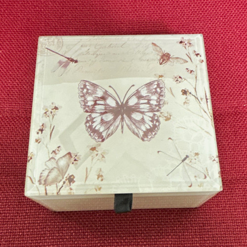 Square jewellery gift - m&s, box