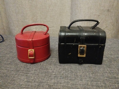 Red black m s jewellery - 2x,